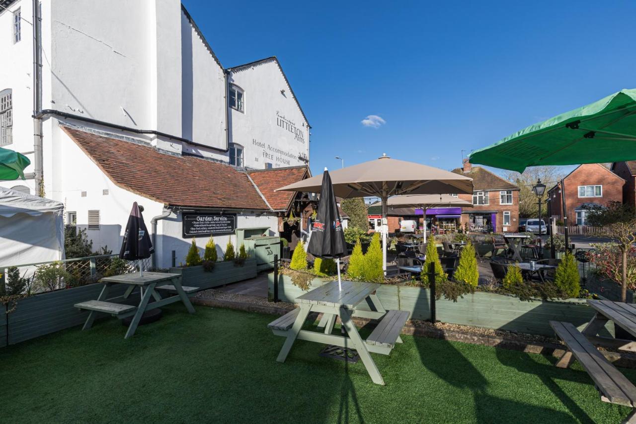 The Littleton Arms 호텔 펜크리지 외부 사진