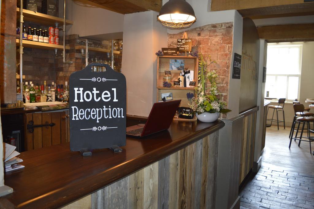 The Littleton Arms 호텔 펜크리지 외부 사진