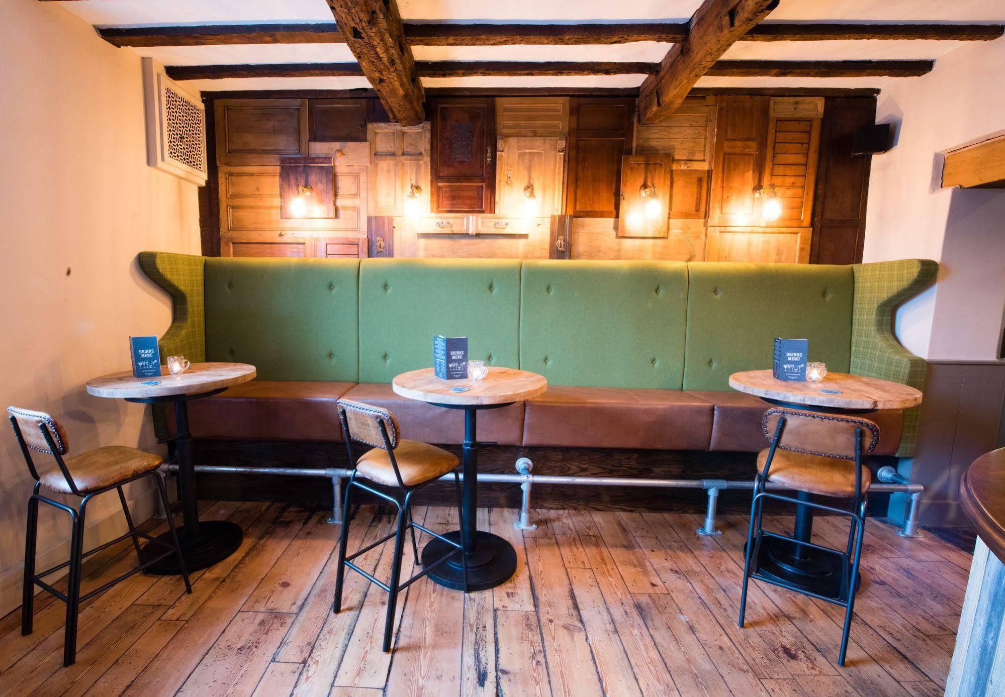 The Littleton Arms 호텔 펜크리지 외부 사진