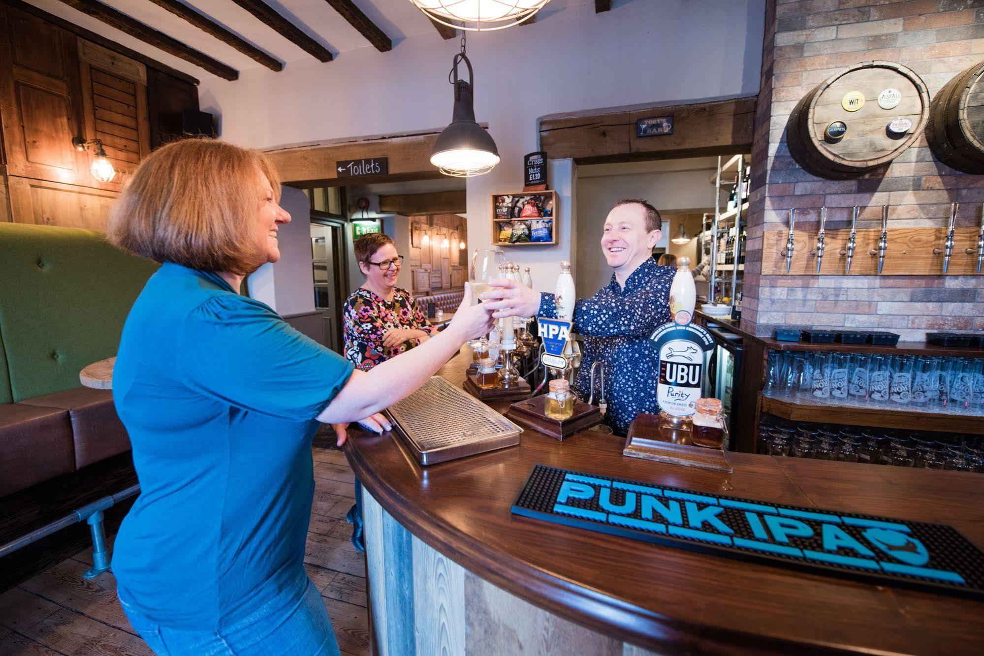 The Littleton Arms 호텔 펜크리지 외부 사진